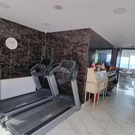 Hotel Vesta Butik 4*