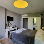 Vesta Butik 4*